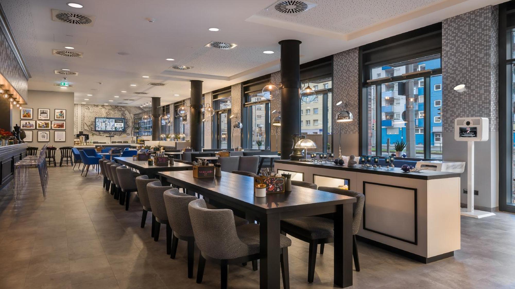 Hotel - The Niu, Square By Ihg