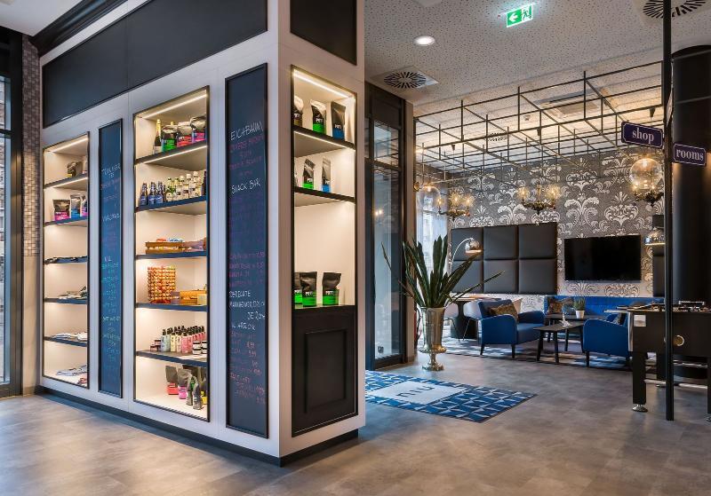 - The Niu, Square By Ihg Hotel 3*